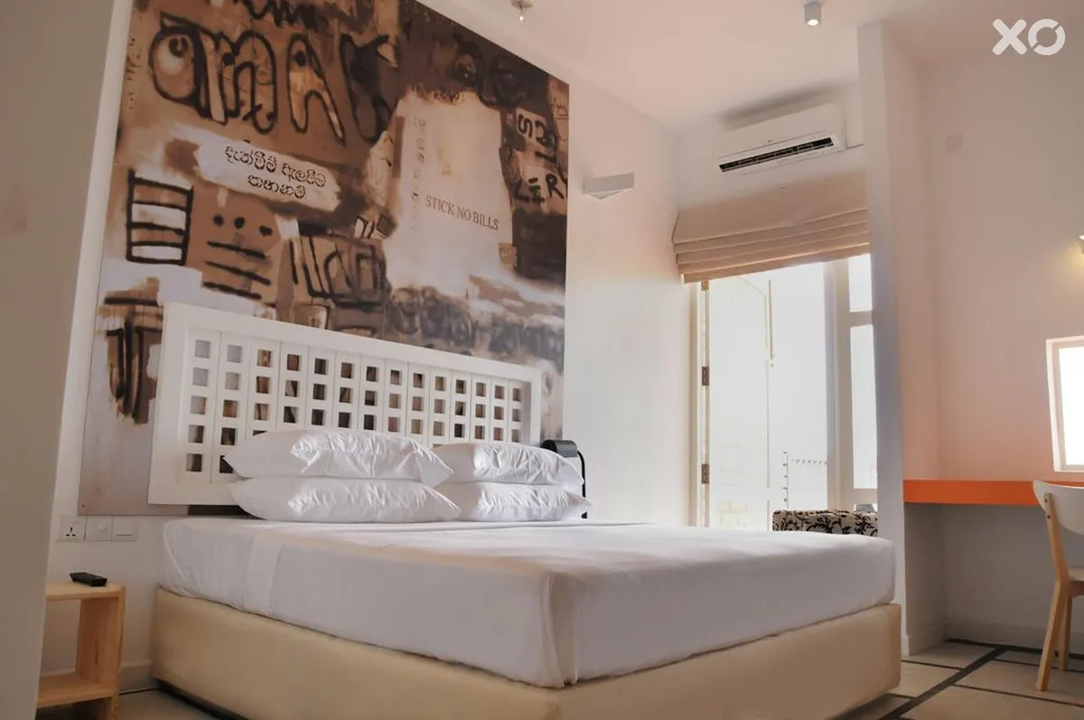 J Hotel