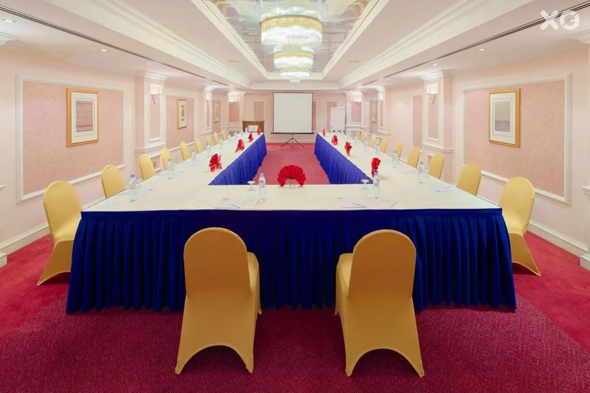 Riviera Hotel