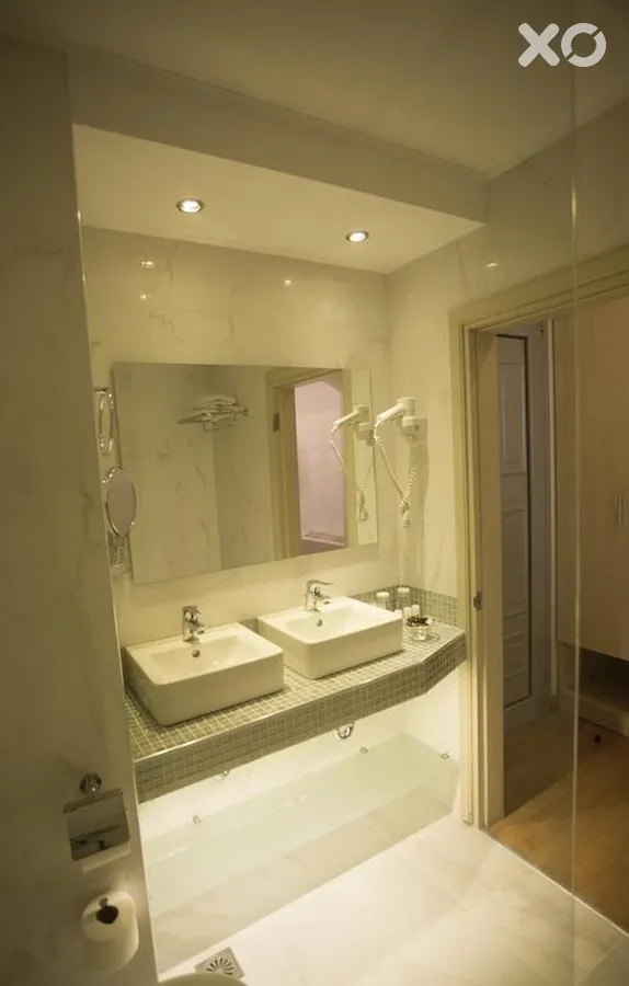 Kolymbia Bay Art Hotel