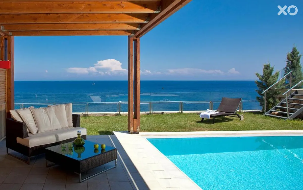 Apostolata Island Resort & Spa