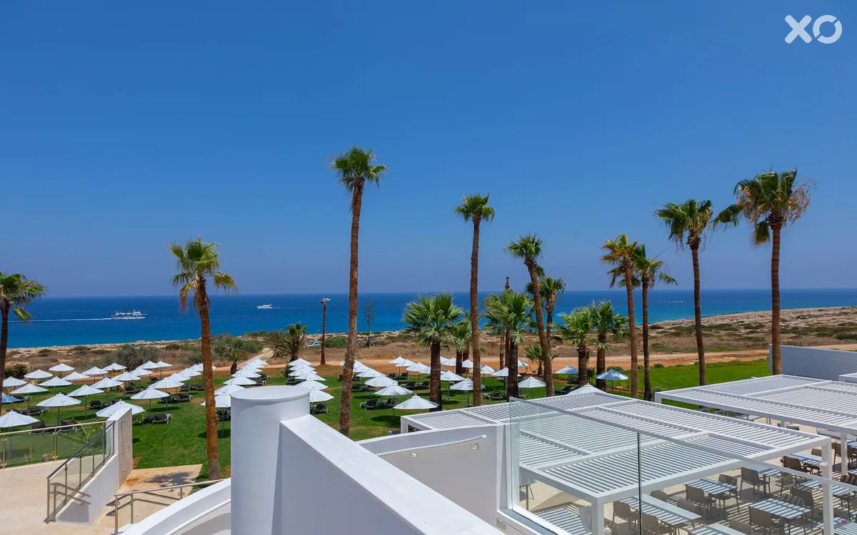 Leonardo Crystal Cove Hotel & Spa by the Sea