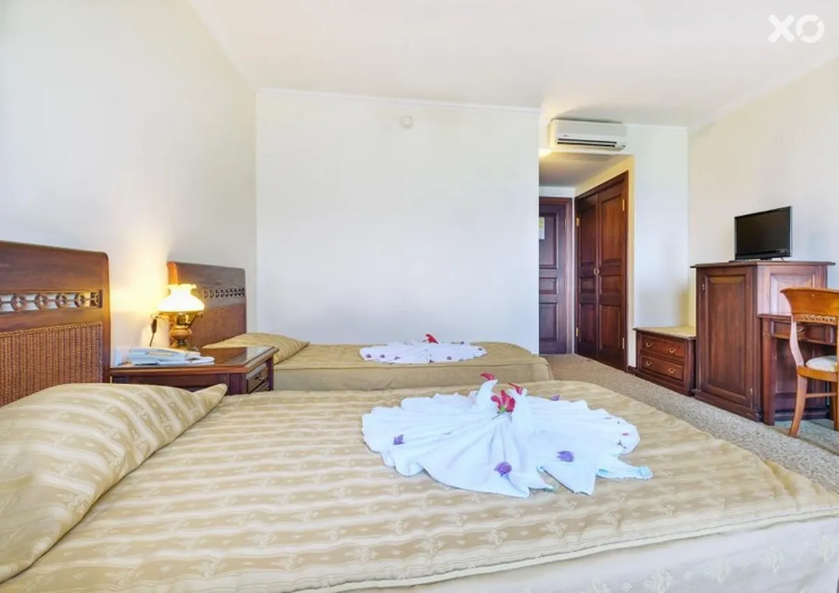 Antik Garden Hotel