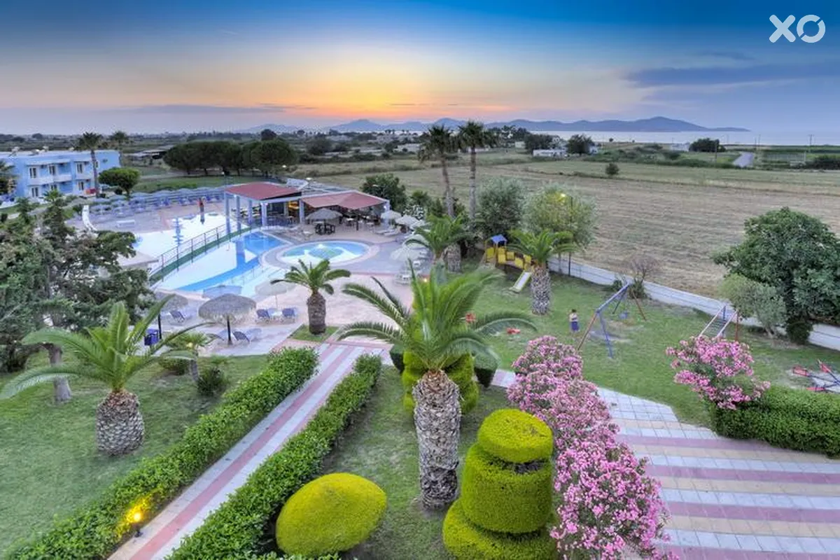 Corali Hotel