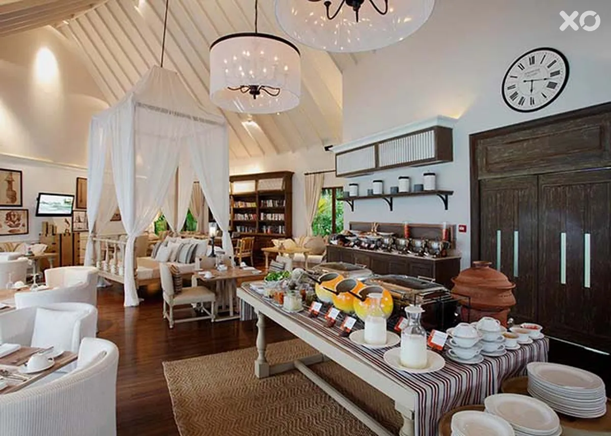 Centara Grand Island Resort & Spa Maldives