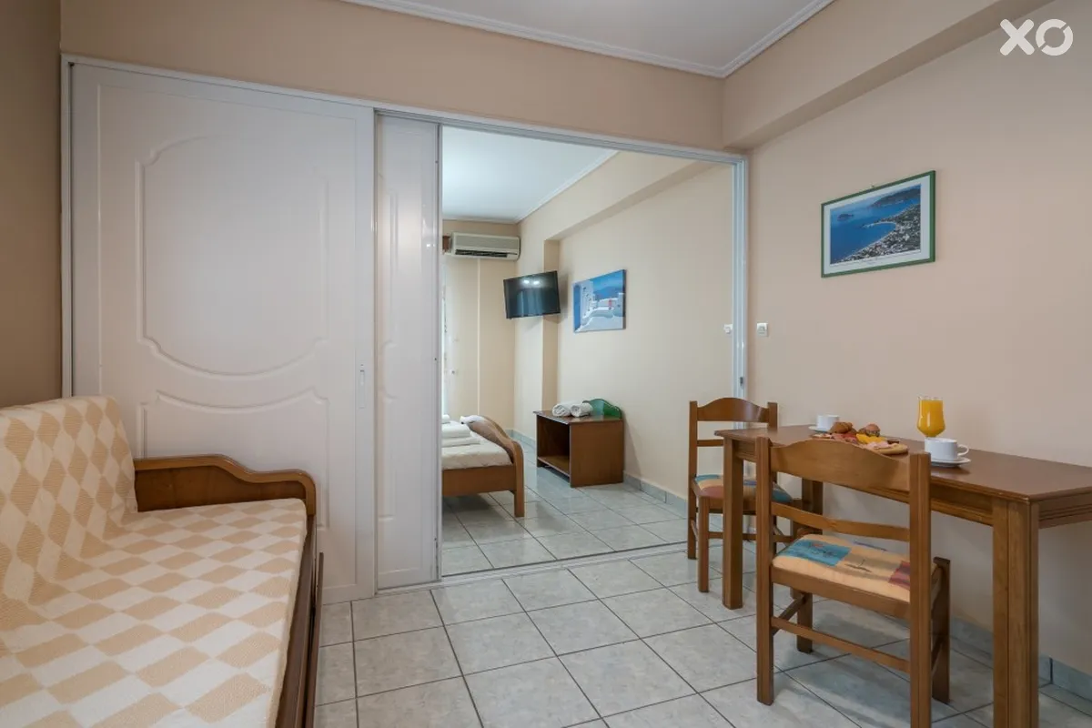Denise Beach Hotel