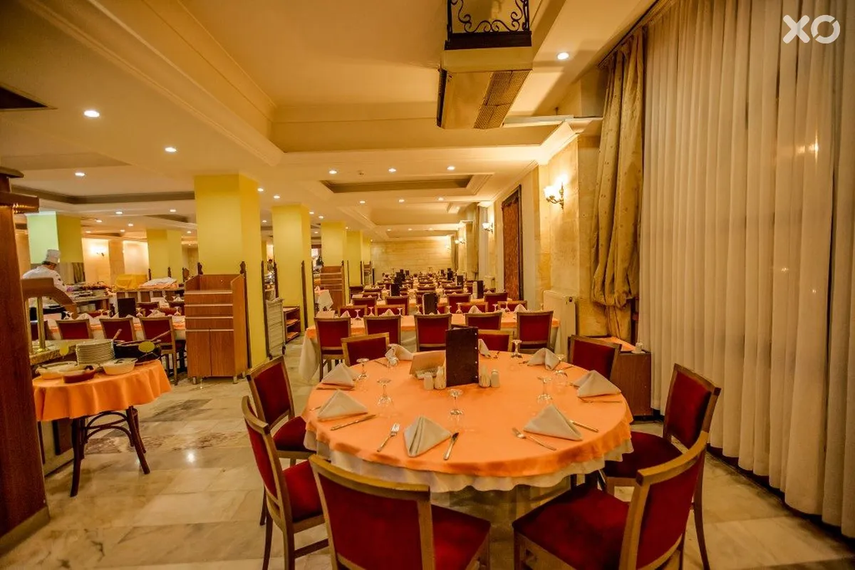 Tassaray Hotel