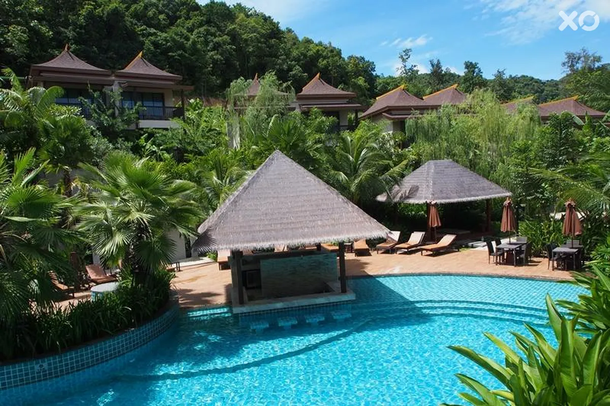 Hula Hula Resort