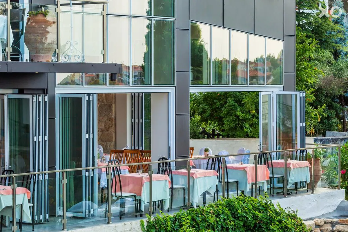 Kriopigi Hotel