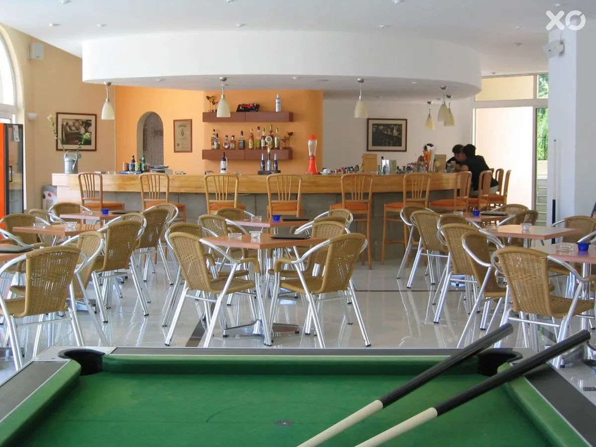 Summerland Hotel & Bungalows