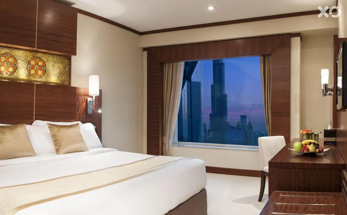 Carlton Downtown Hotel