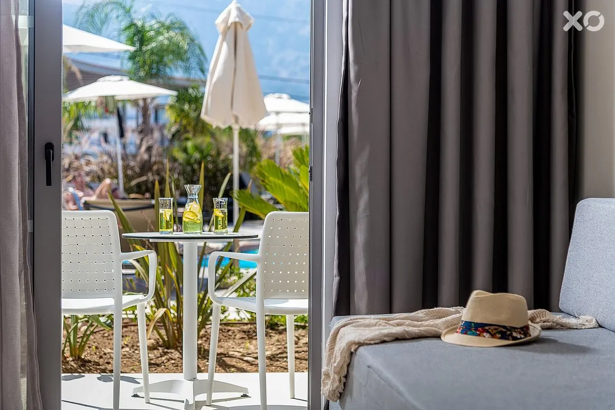 Oneiro Boutique Hotel