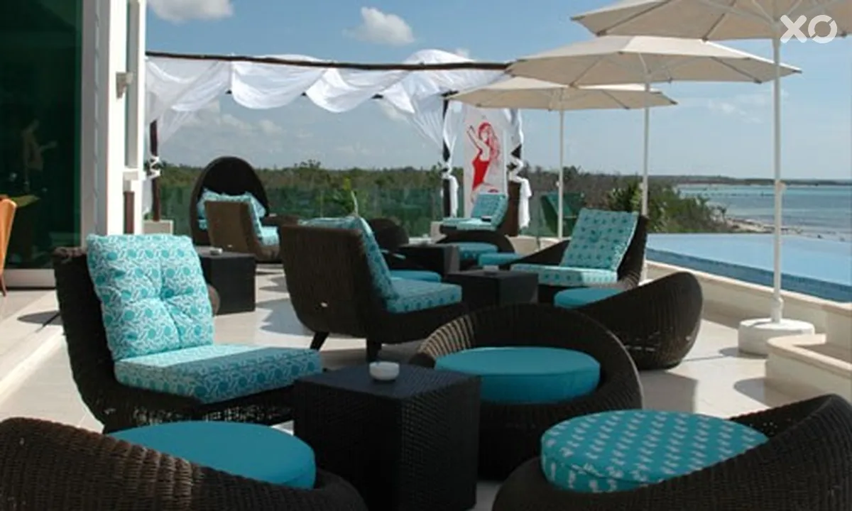 BlueBay Grand Esmeralda