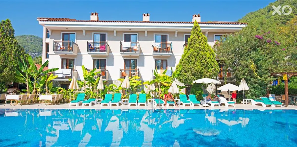 Perdikia Beach Hotel