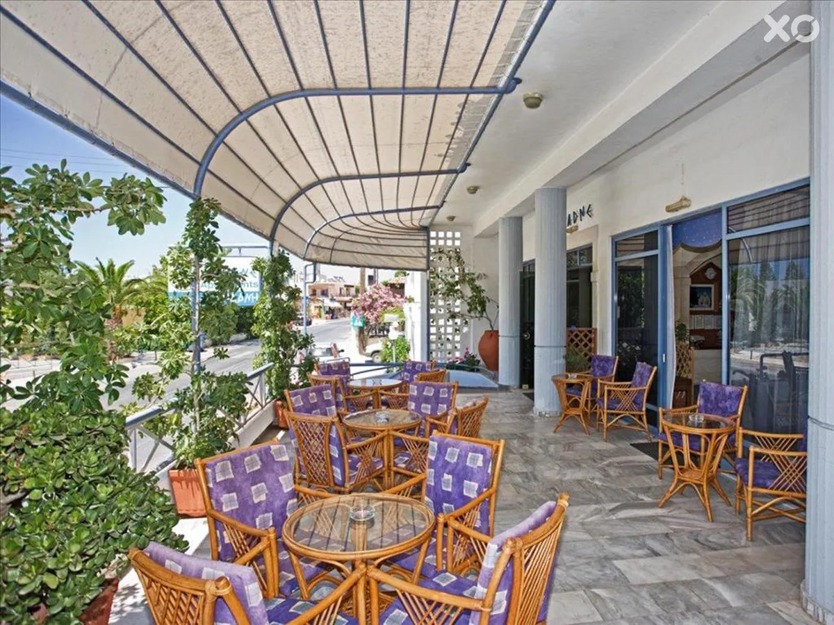 Ariadne Hotel