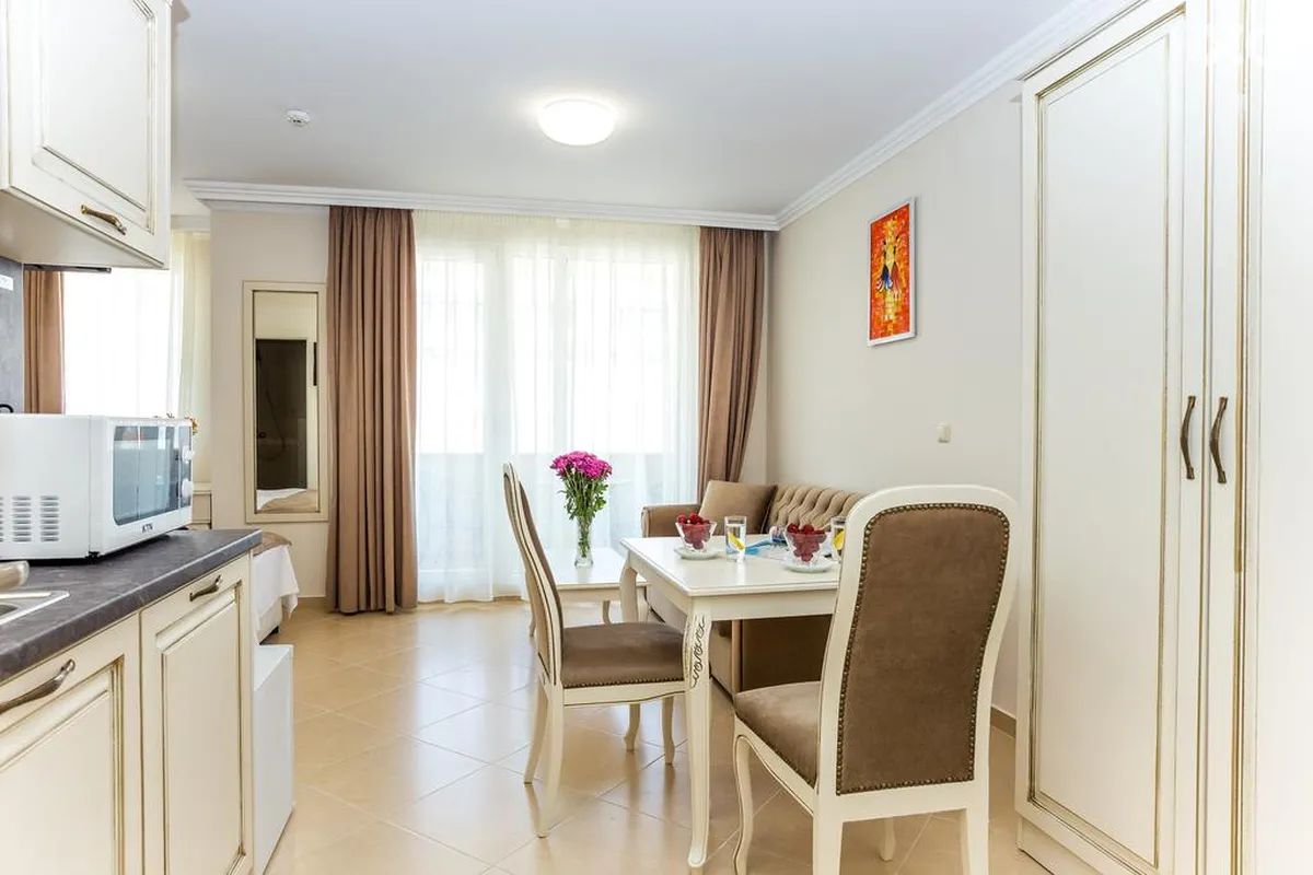 Rena Hotel