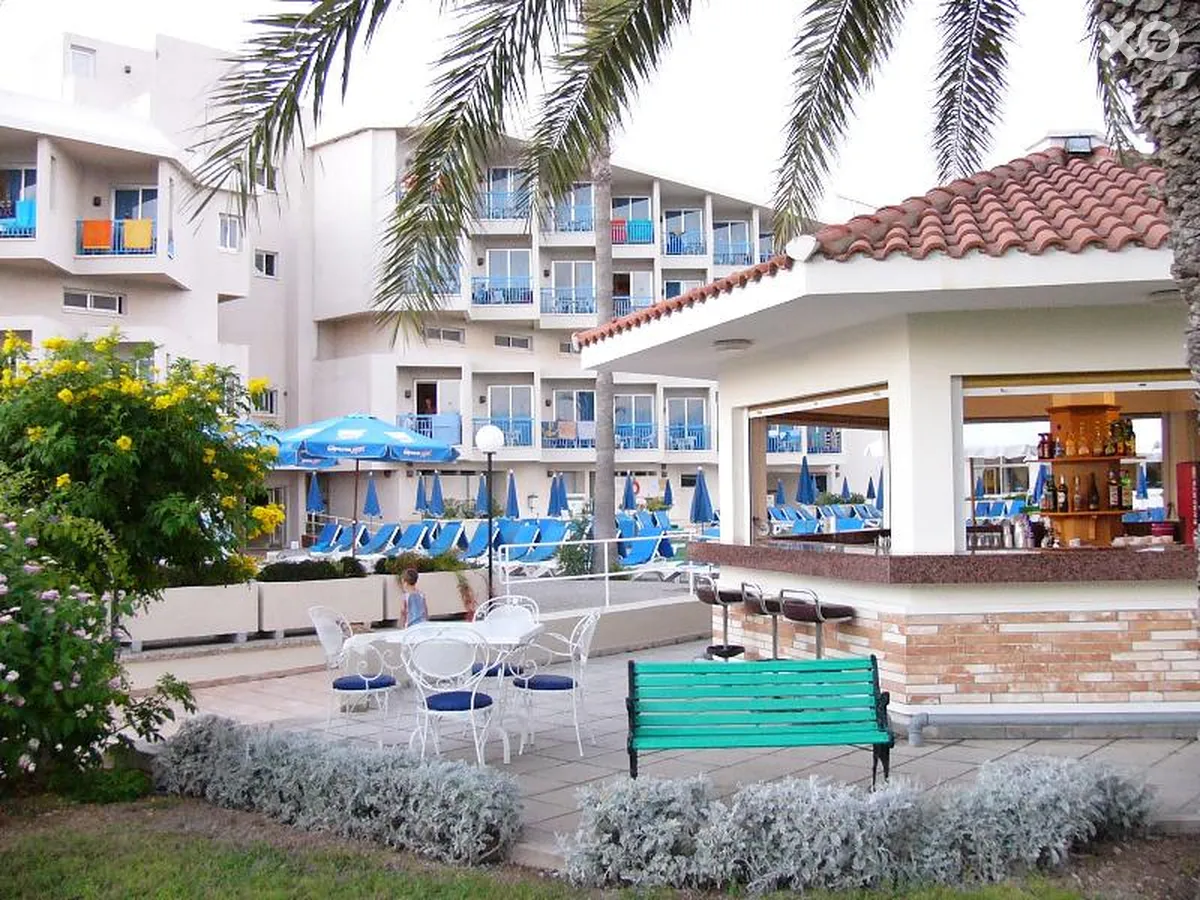 Kissos Hotel