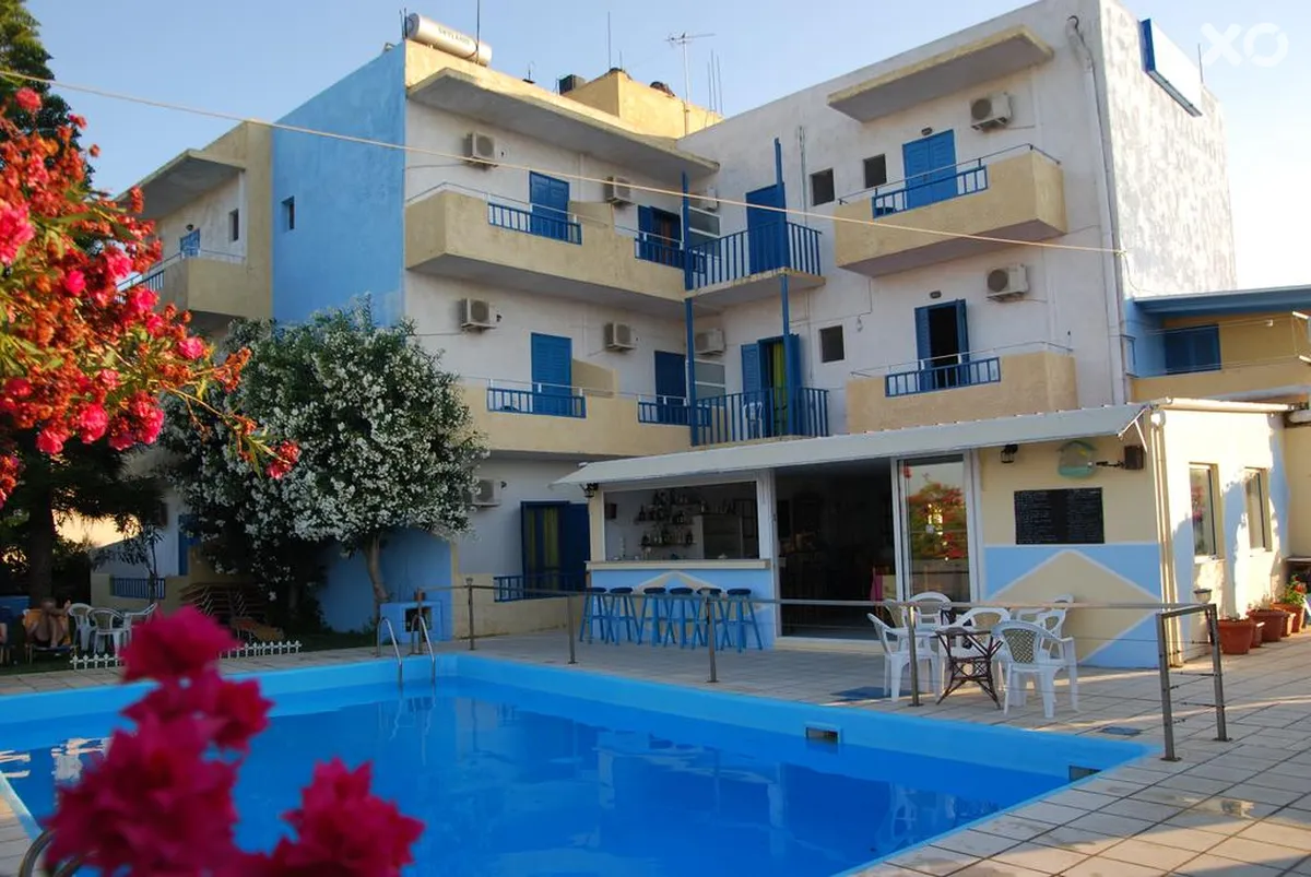Handakas Hotel