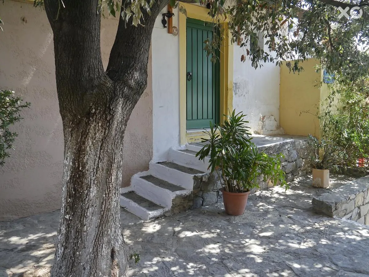 Arolithos Traditional Cretan Village