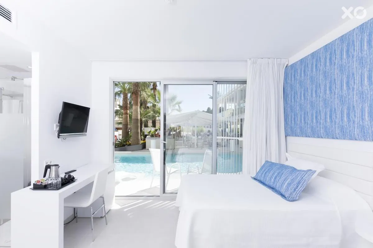 Reverence Mare Hotel