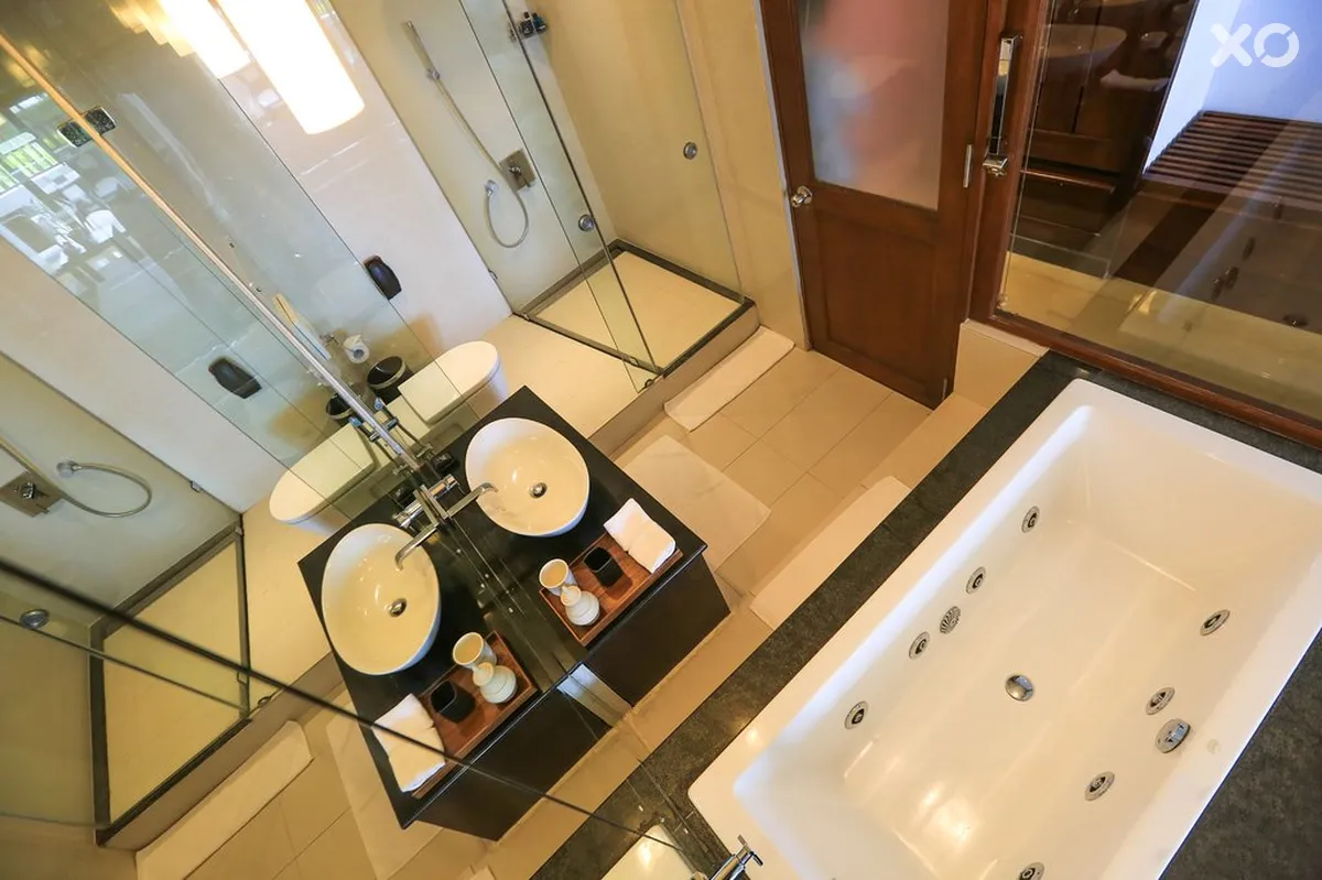 The Blue Water Hotel & Spa