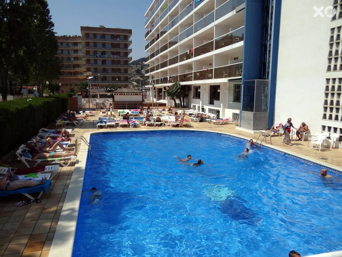 Riviera Hotel