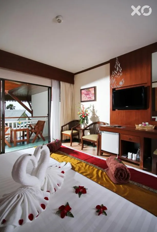 Baan Karonburi Resort