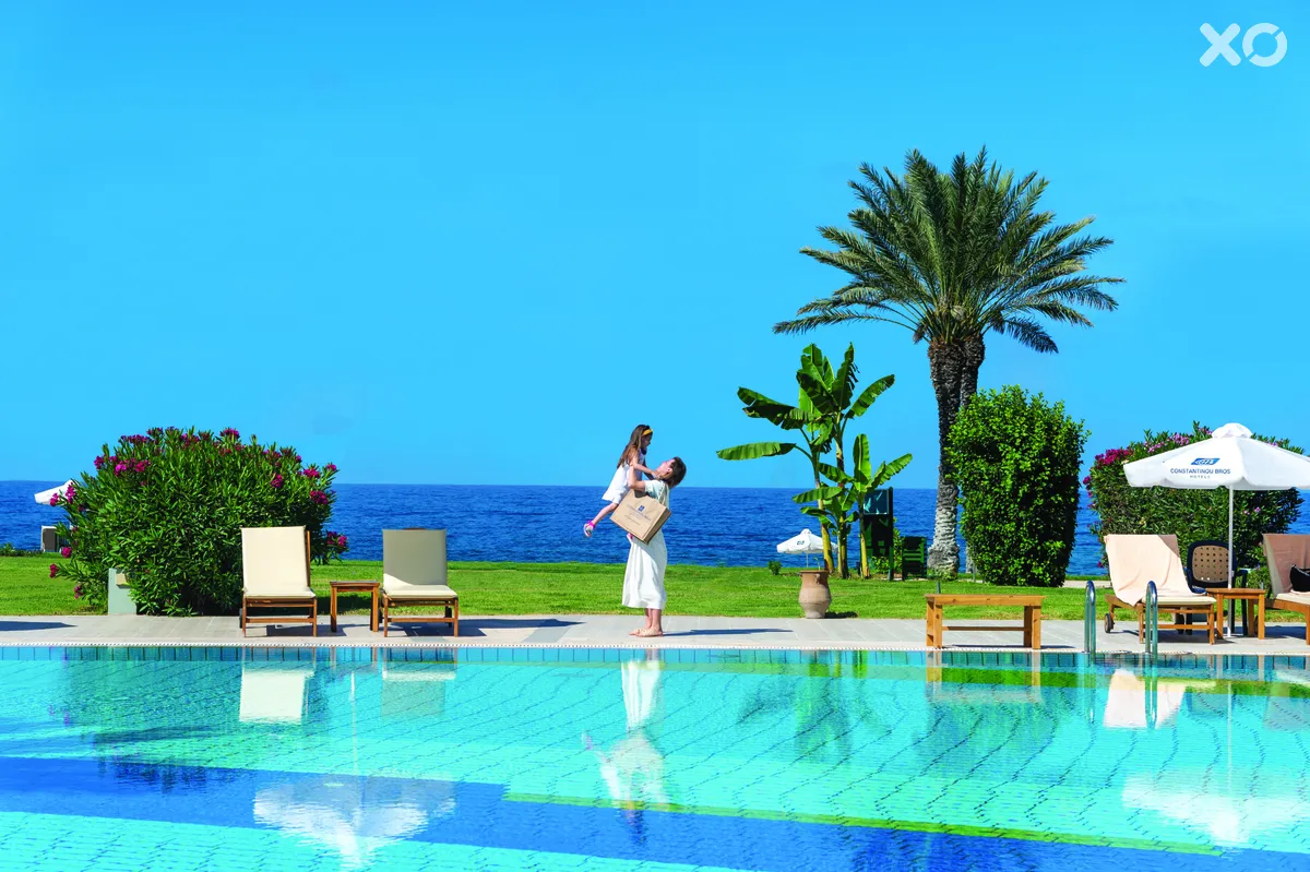 Constantinou Bros Athena Beach Hotel