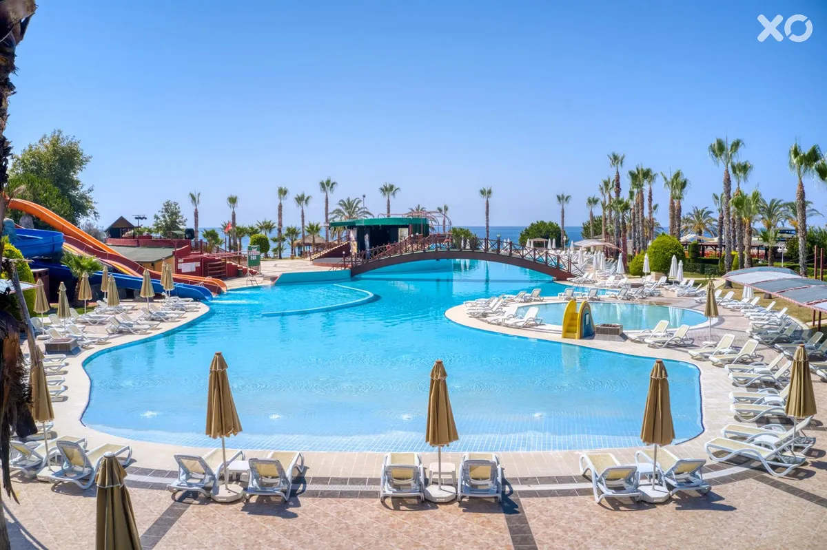 Oz Hotels Incekum Beach Resort