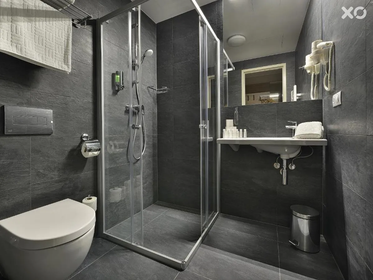 EA Hotel New Town