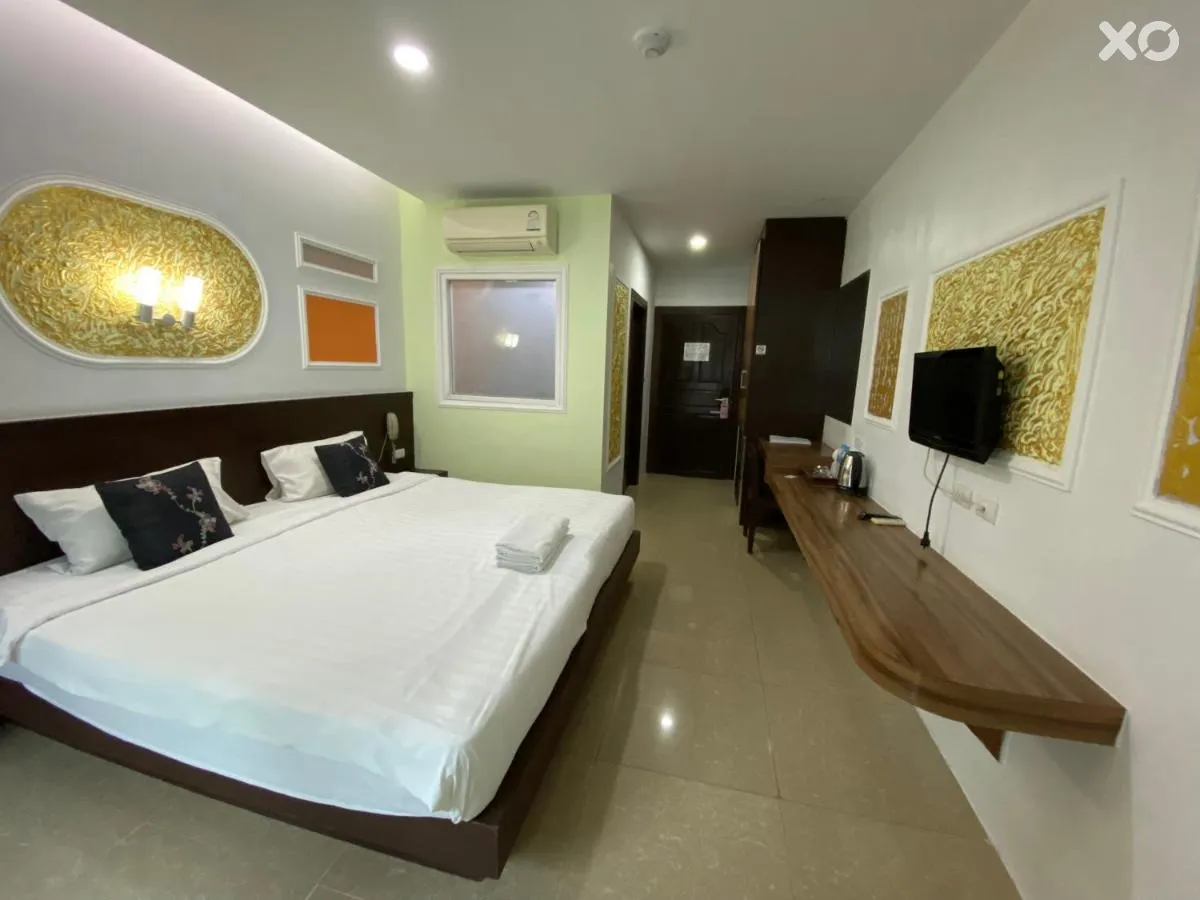 77 Patong Hotel & Spa