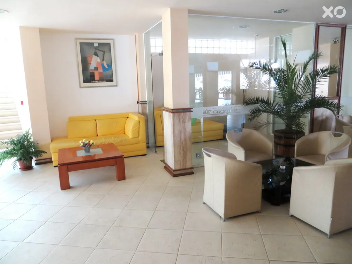 Onyx Hotel