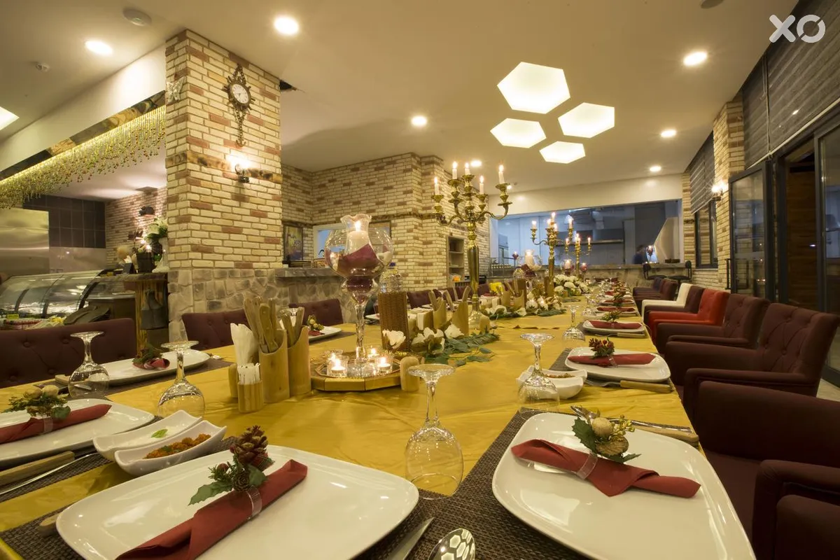 Green Life Hotel