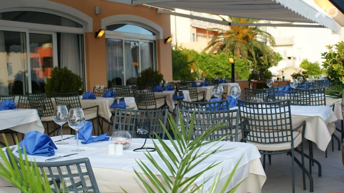 Rosina Hotel