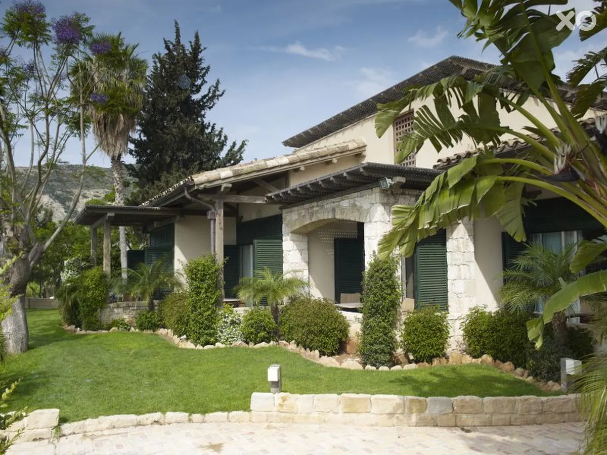 Columbia Beachotel Pissouri