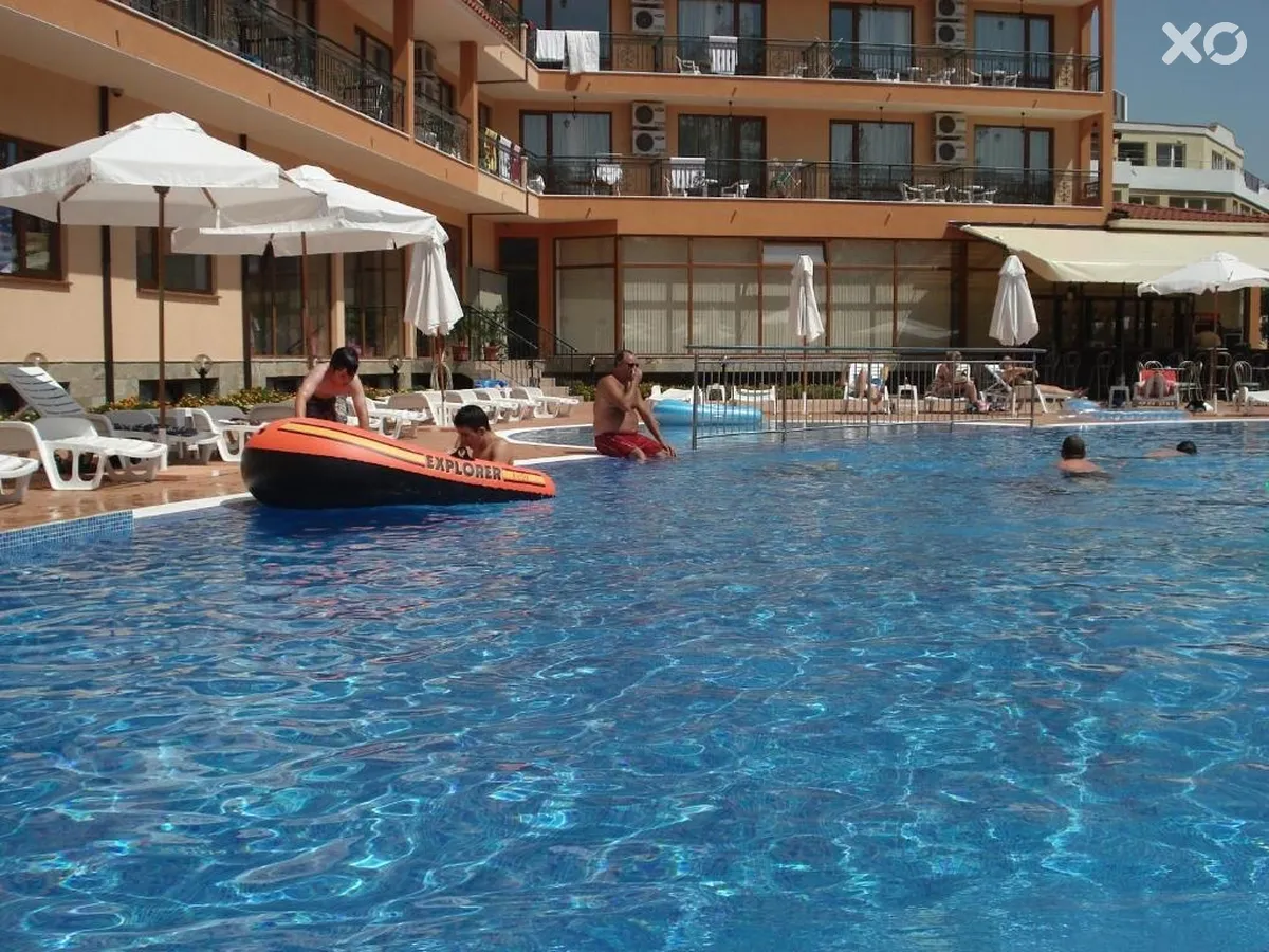 Happy Aparthotel & Spa