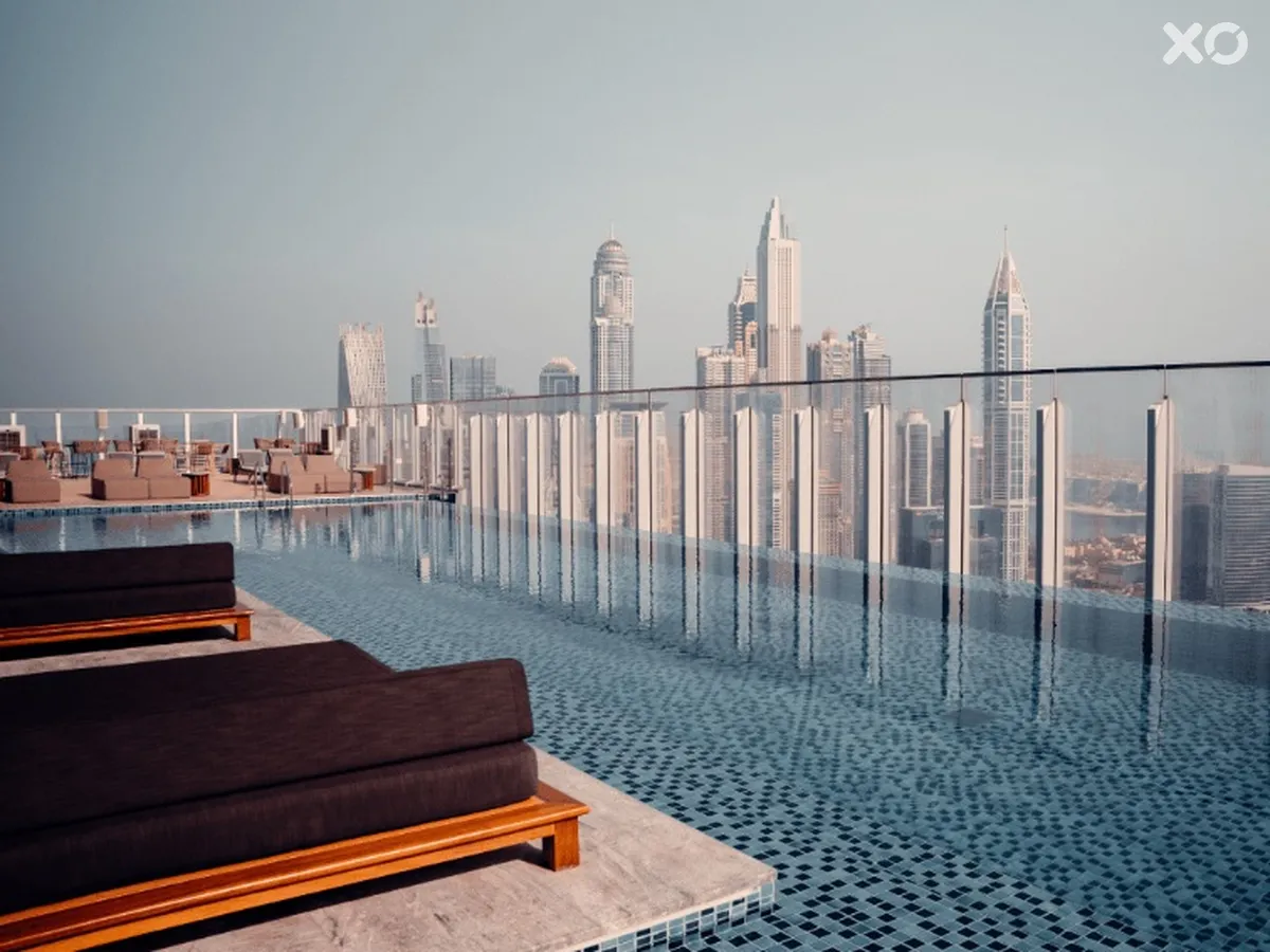 Taj Jumeirah Lakes Towers