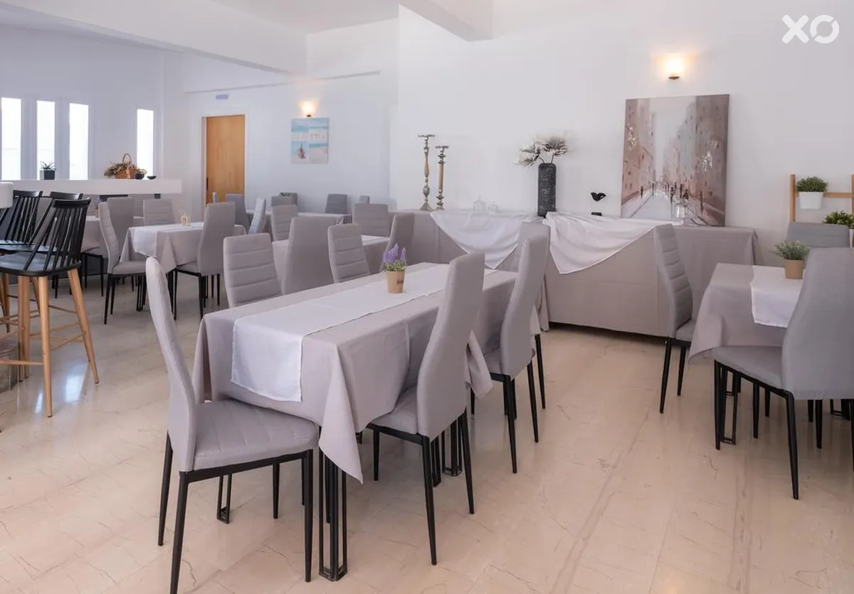 Pasiphae Hotel