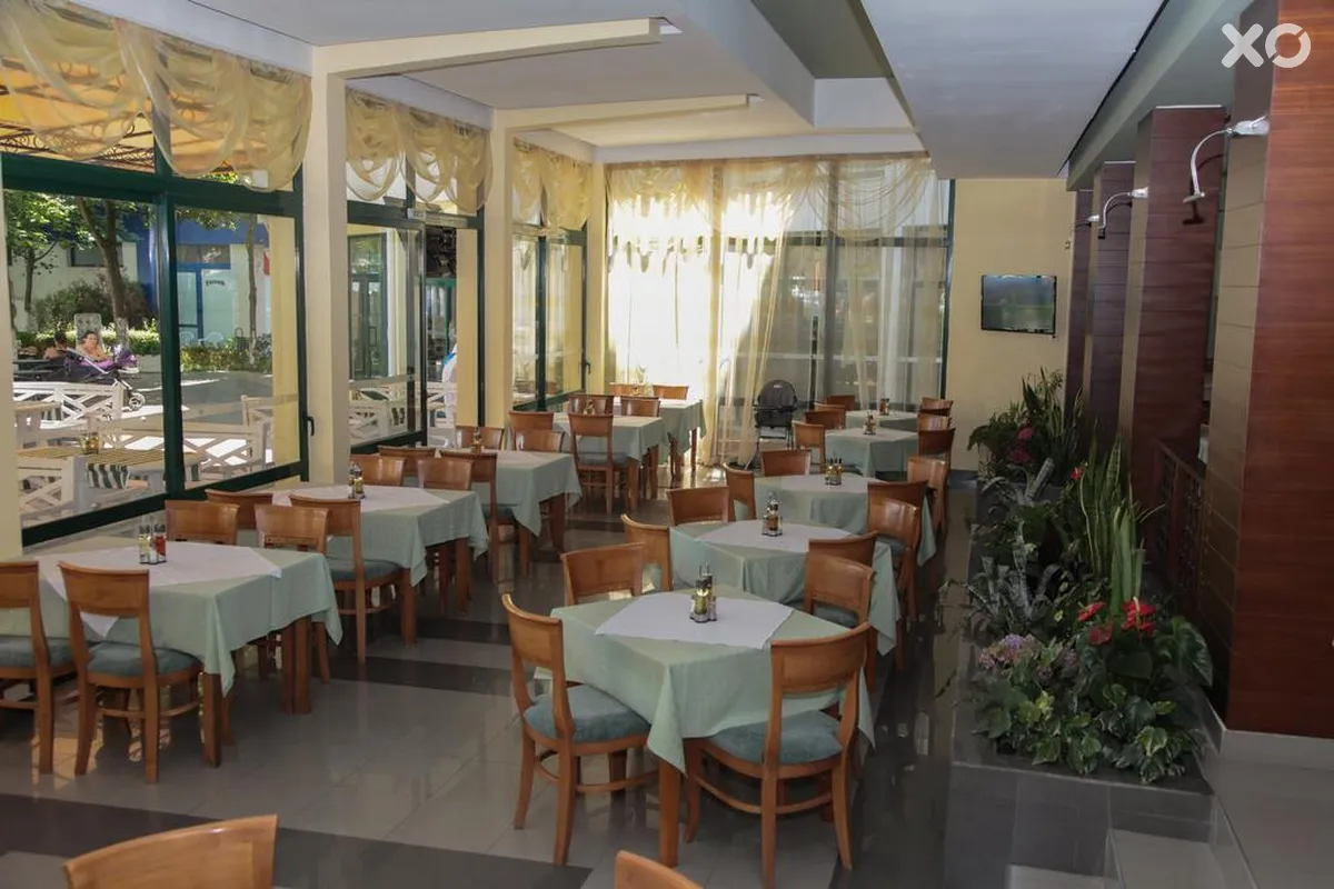 Slavyanski Hotel