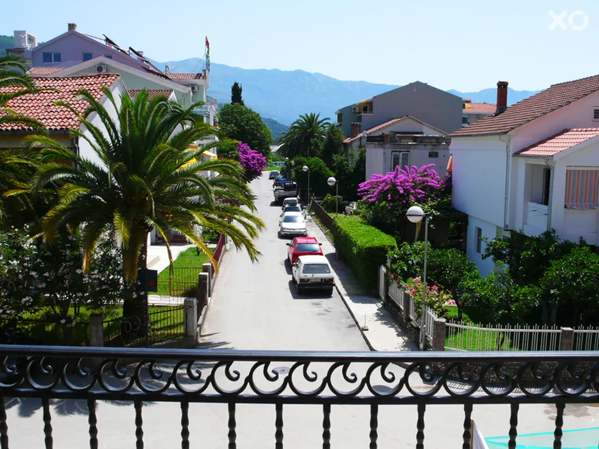 Ivona Apartments