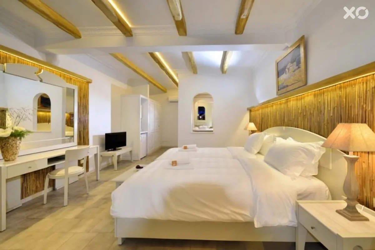 Petinos Hotel