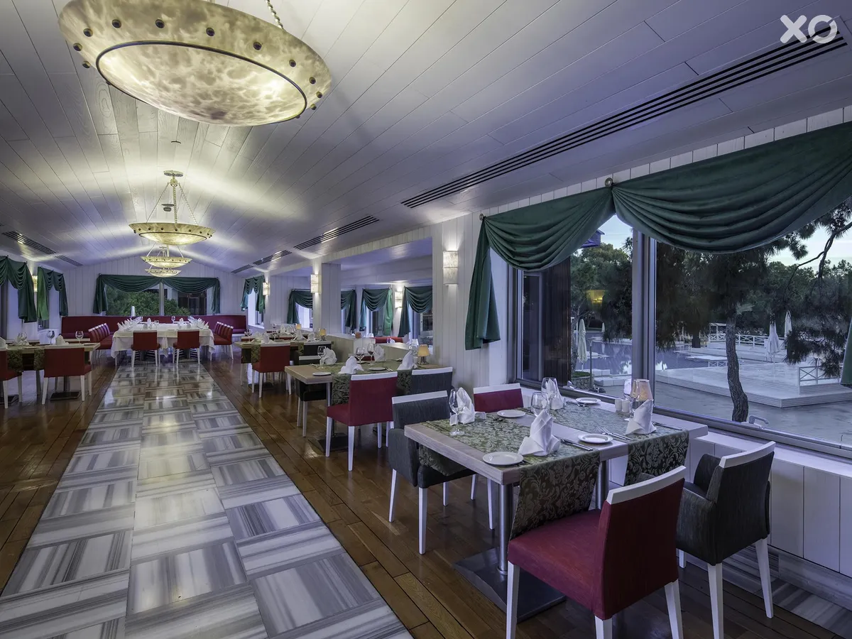 Rixos Sungate Hotel
