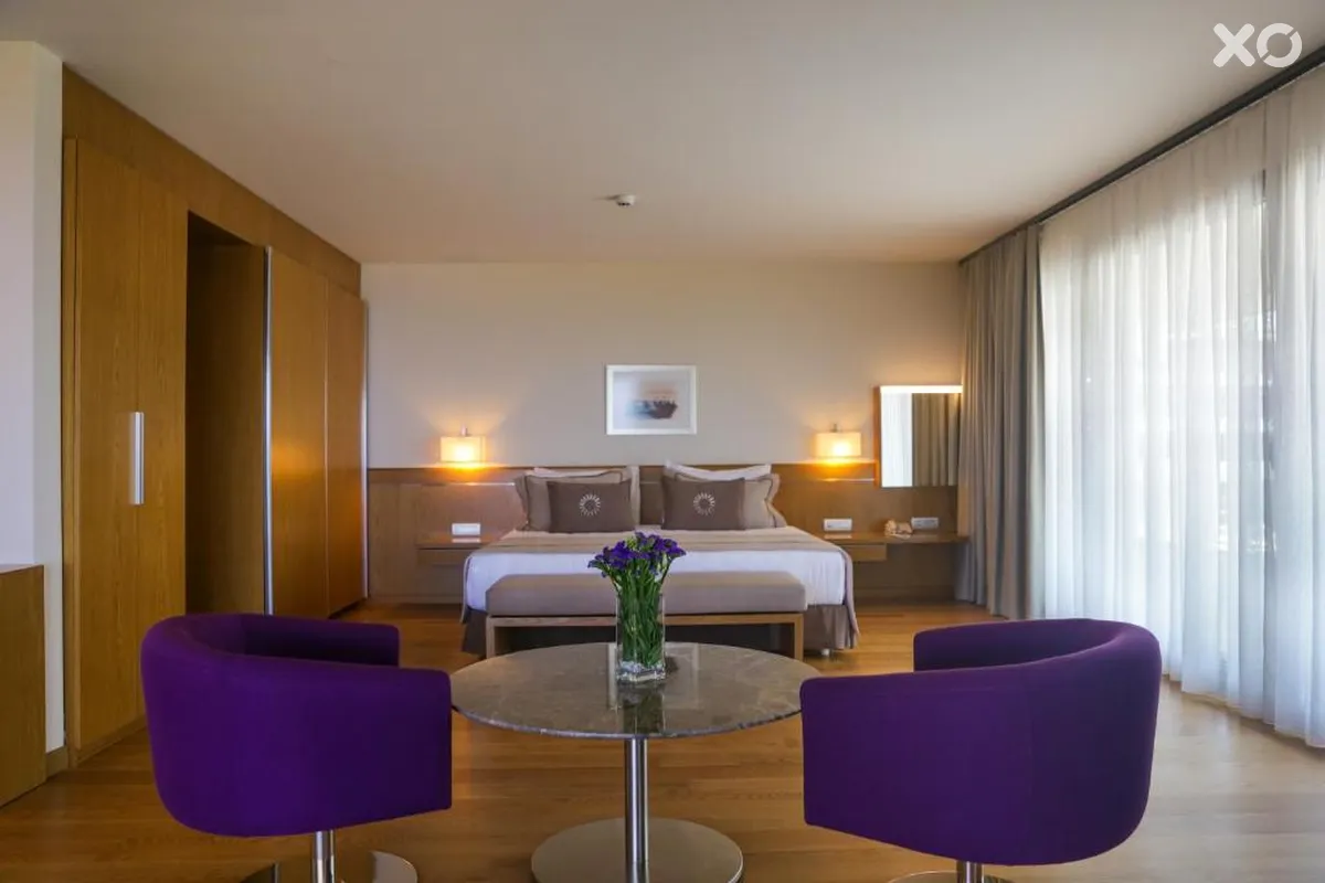 Onlive Hotel