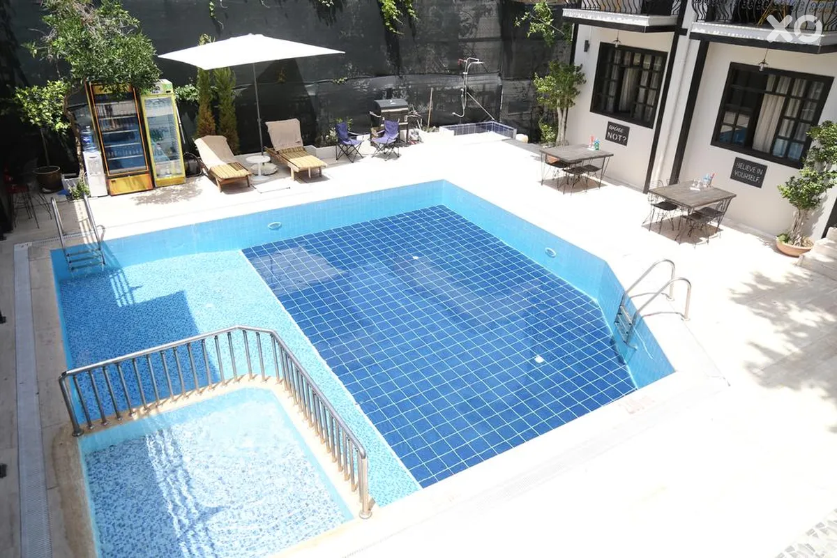 Derin Luxury Hotel