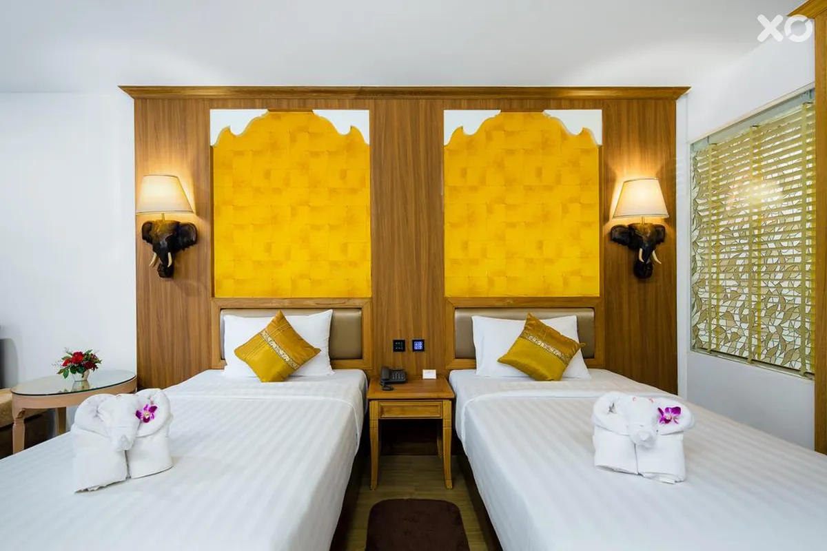 Aiyara Palace Hotel