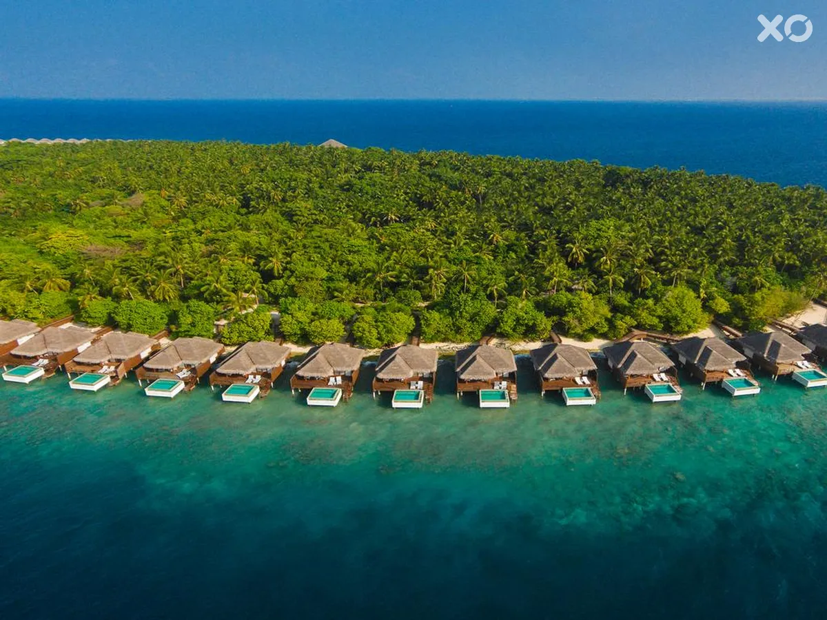 Dusit Thani Maldives Hotel