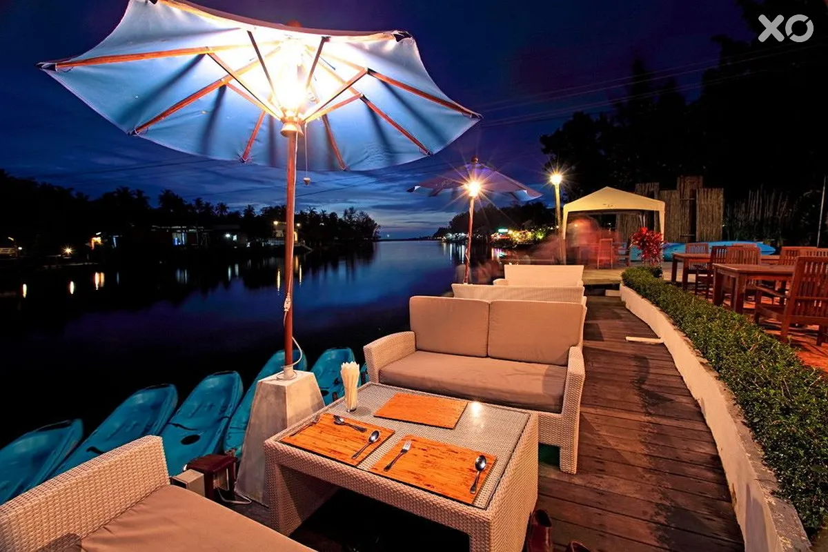 Aana Resort & Spa