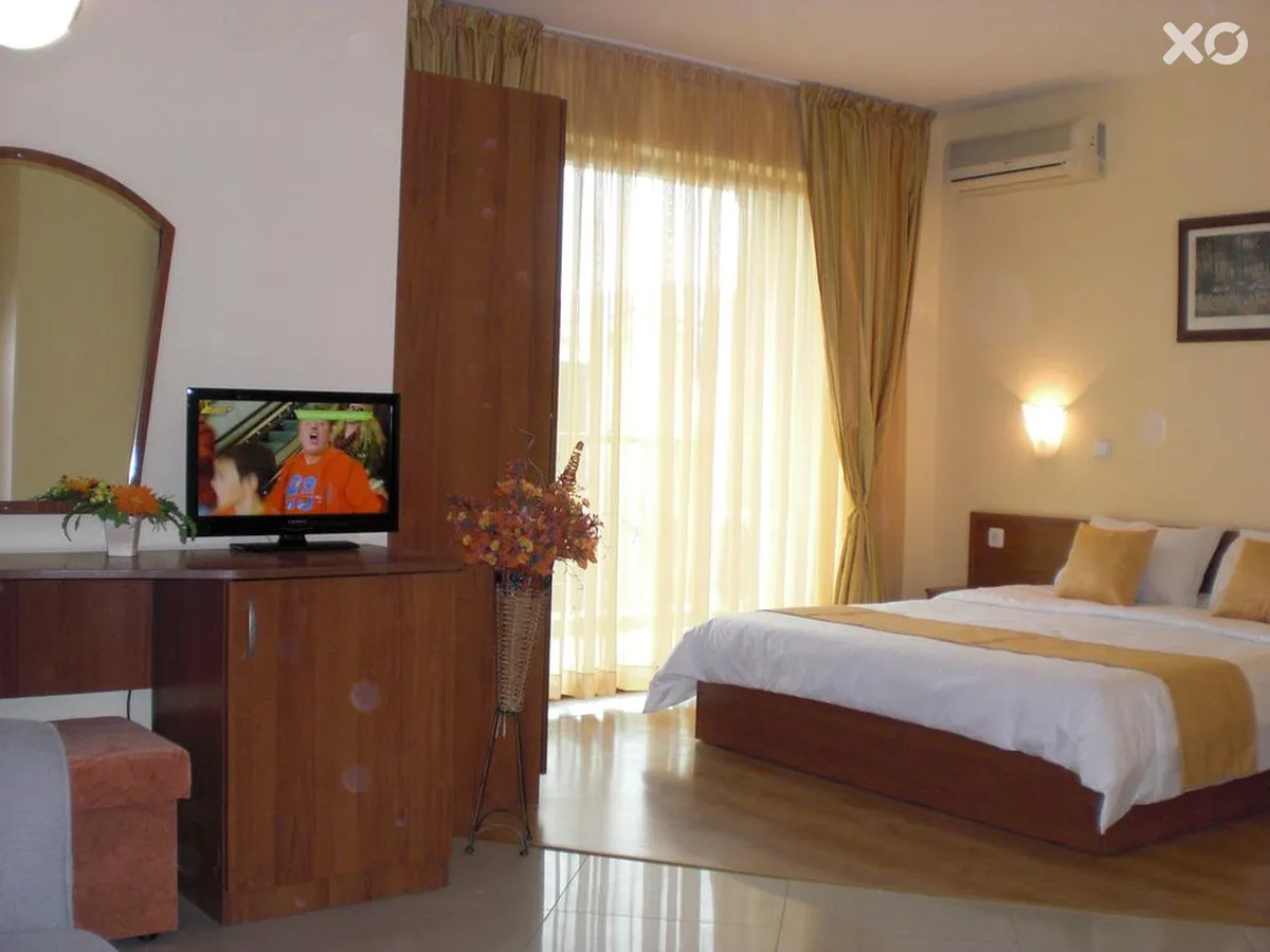Tabanov Beach Hotel