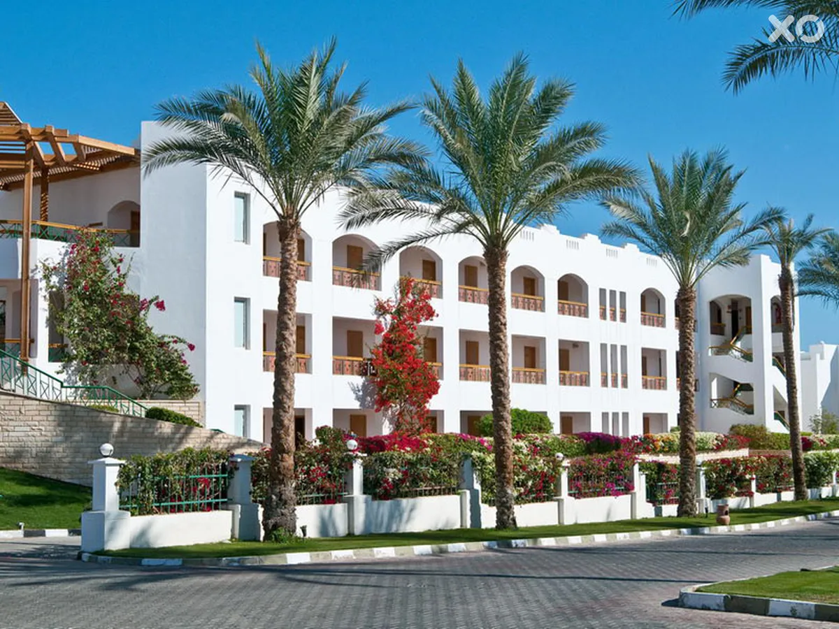 Ivy Cyrene Island Resort
