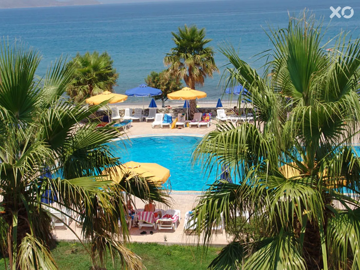 Irina Beach Hotel