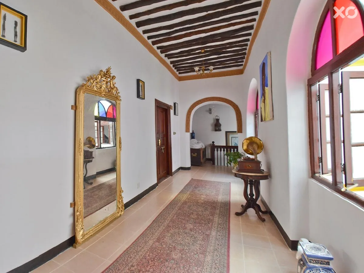 Tembo House Hotel & Apartments
